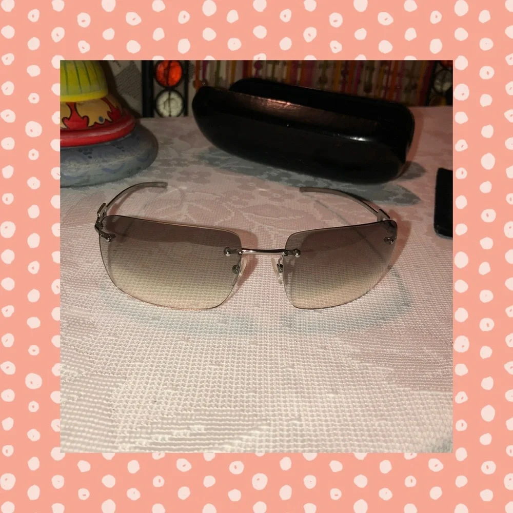 Genuine Gucci Faded Black Sunglasses Made in Italy - Picture 5 of 8